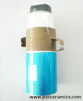 Transductor de soldadura por ultrasonidos para soldadura de plástico.