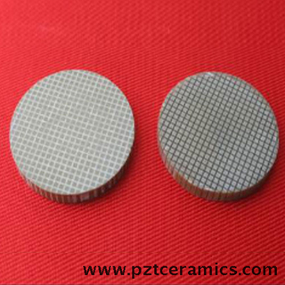 Material compuesto piezoeléctrico para NDT