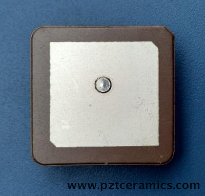 Dispositivo piezoeléctrico de antena de cerámica GPS